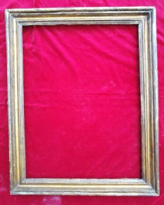 Cornice a molura tipo Salvator Rosa dorata a mecca luce cm. 50 x 56.5